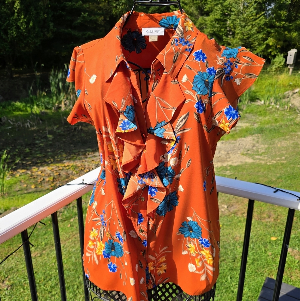 Calvin Klein Floral, Ruffle front blouse, size L, EUC - Picture 4 of 10